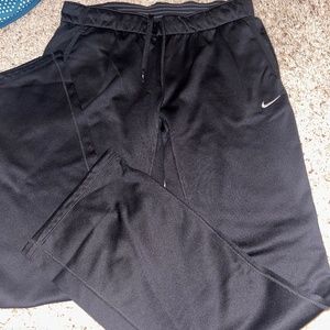 Fleece lined sweatpants